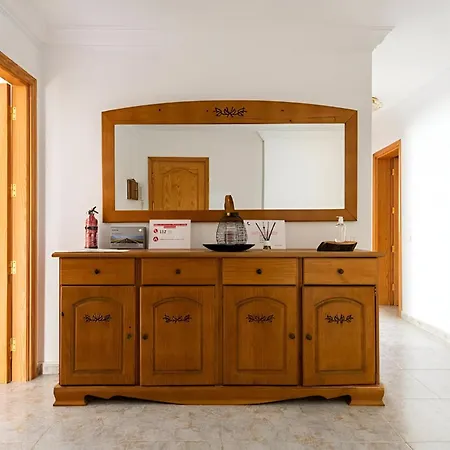 Lovely House In Gran Canaria Next To The Airport 公寓 *